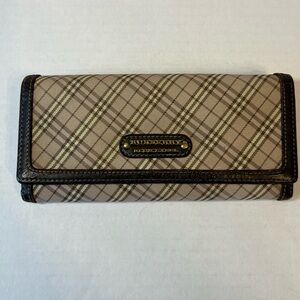 Burberry blue label plaid long wallet‎